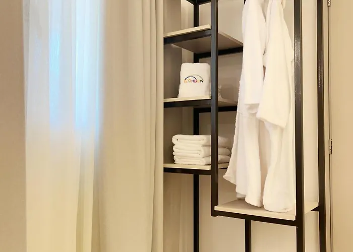 アパートホテル Rainbow