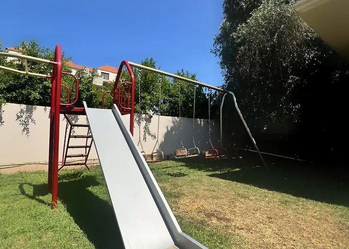 アパートホテル Rainbow スカラ・ポタミアス